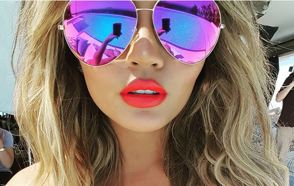 Colored Sunglasses: Create Your Unbeatable Look in Summer
