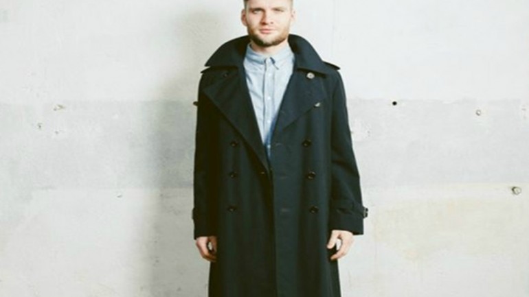 How to Wear A Men’s Wool Coat Warmly and Fashionably?