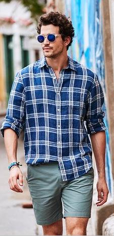What to Wear With Mens Cargo Shorts
